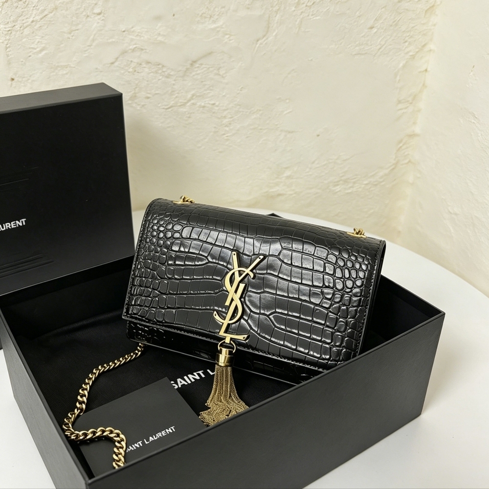 Saint Laurent Kate Medium Tassel - Picture 6 of 6